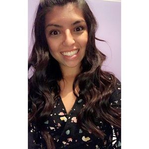 Meet your Posher, Abigail